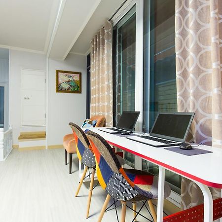 Oh Blue Guesthouse Seul Dış mekan fotoğraf